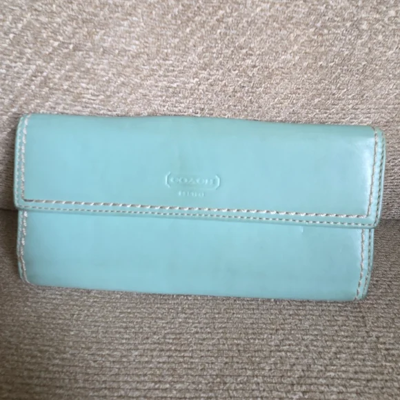 Coach Wallet - Picture 14 of 14